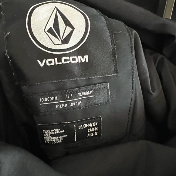 Volcom Barkley Insulated Bib Overalls kids M/10 youth. Excellent condition. - Picture 4 of 4